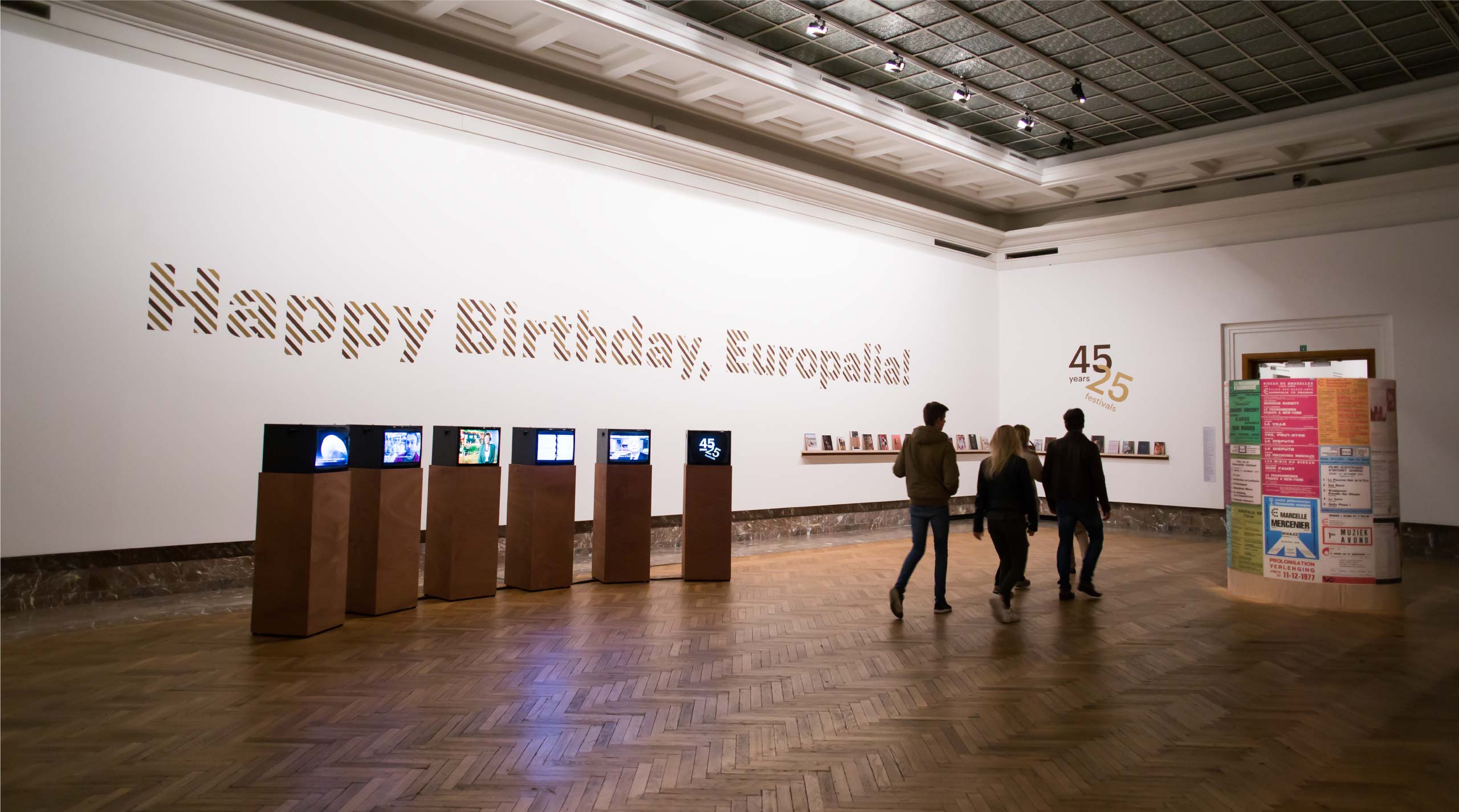 TAVU imprime et monte l'expo Europalia 45 ans d'existence et sa 25e édition